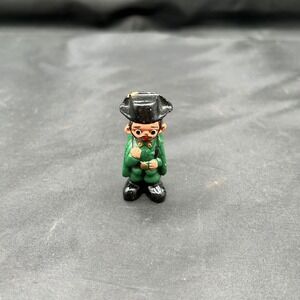 Vintage Spanish Mud People Soldier Figurine Hand Painted Green Uniform Military‎